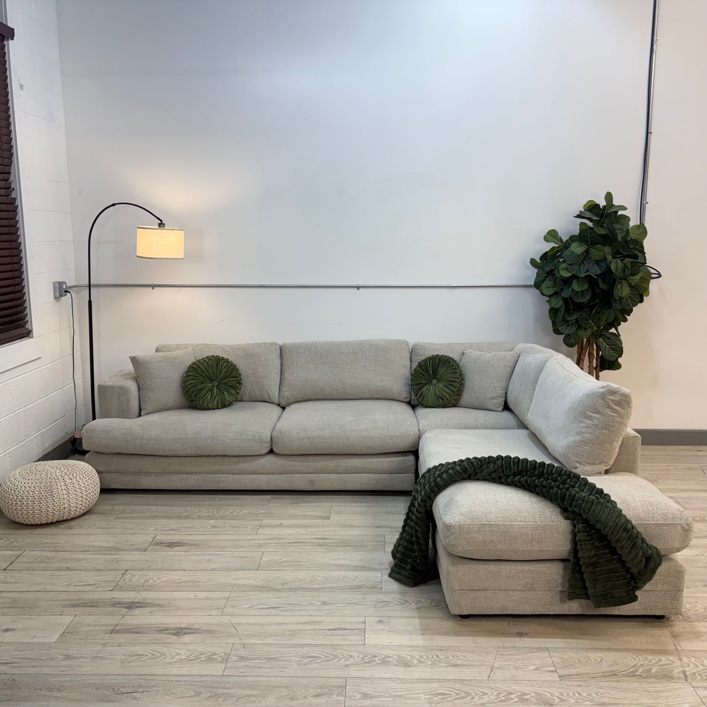 Derry Fabric Sectional