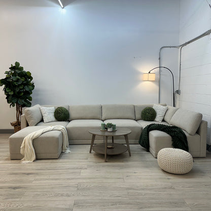 Thomasville Fallon Modular Sectional 6-piece Gray with Ottoman