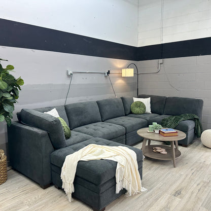 Thomasville Tisdale Modular Sectional 6-piece Dark Gray with Storage Ottoman