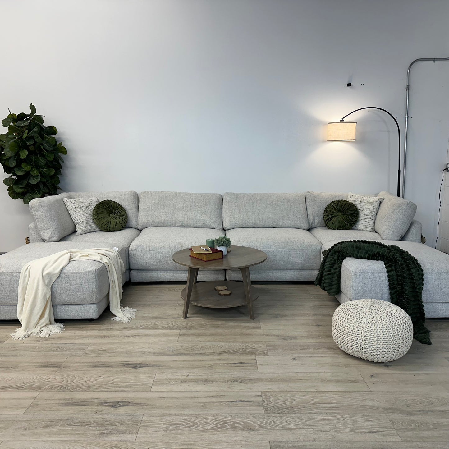 Dayna 6-piece Fabric Modular Sectional