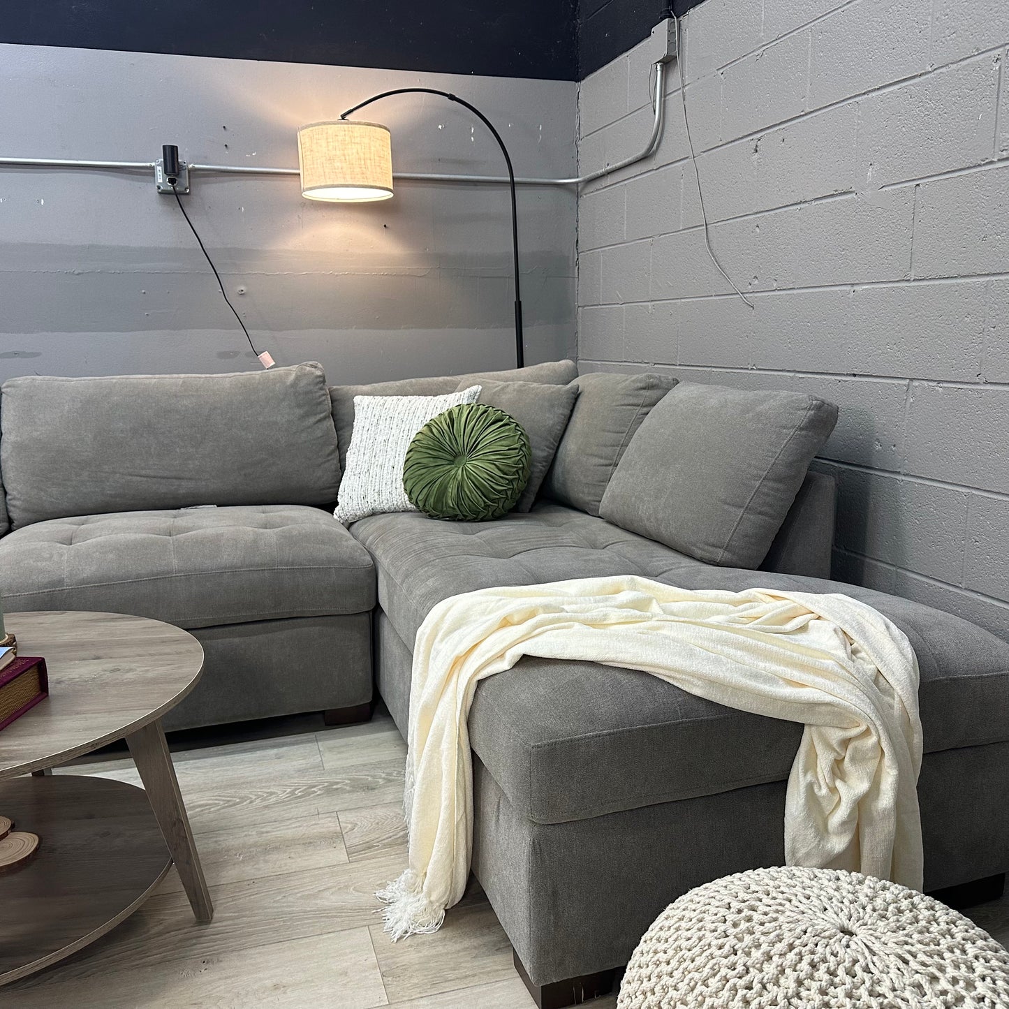 Thomasville Miles Fabric Sectional with Power Footrest