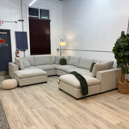 Thomasville Lowell 8-piece Modular Sectional