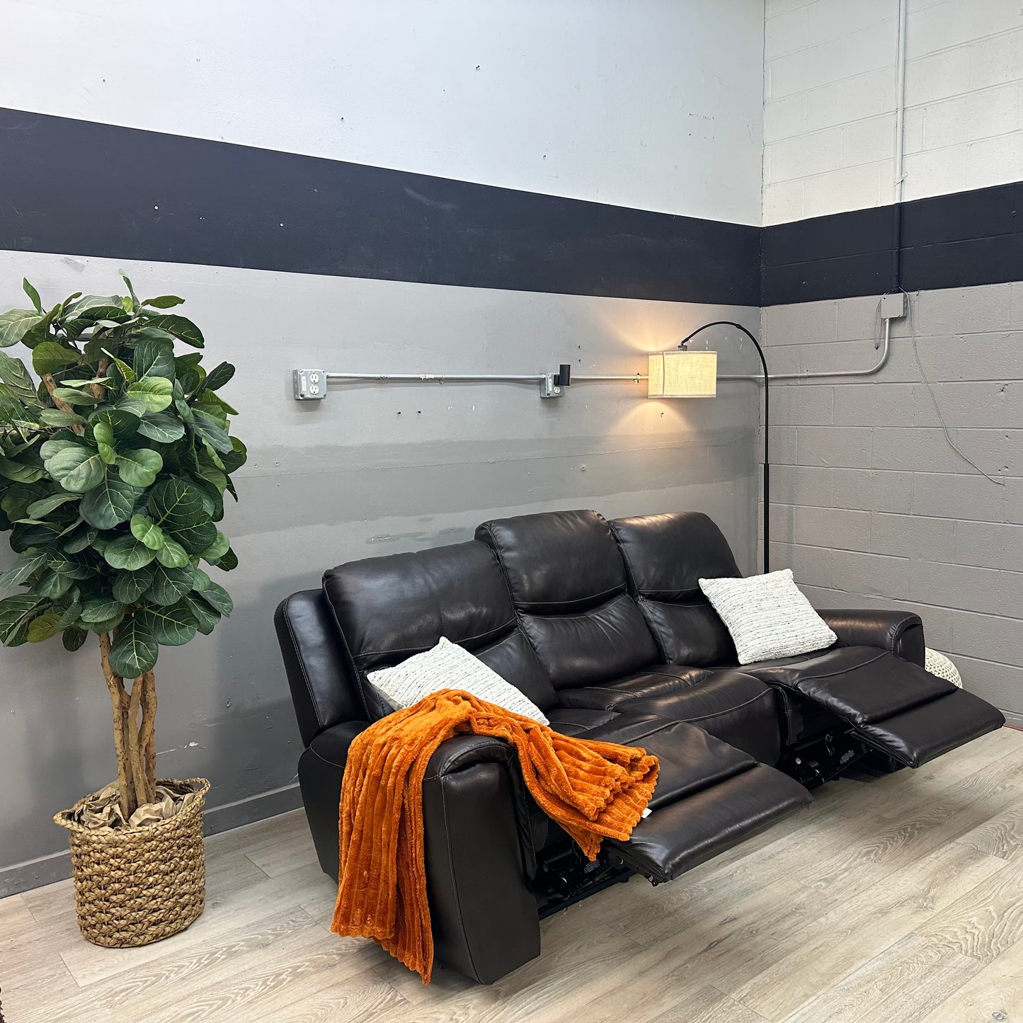 Carey Leather Power Reclining Sofa with Power Headrests