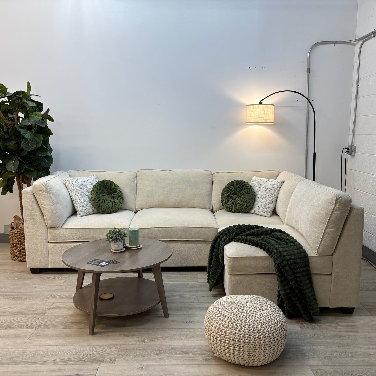 Kacee 4-piece Fabric Modular Sectional