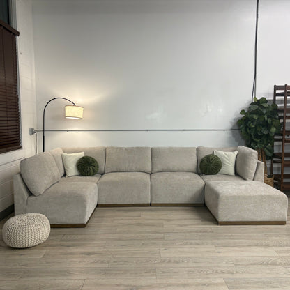 Henredon Murphy Fabric 6-piece Modular Sectional with Ottoman, Beige